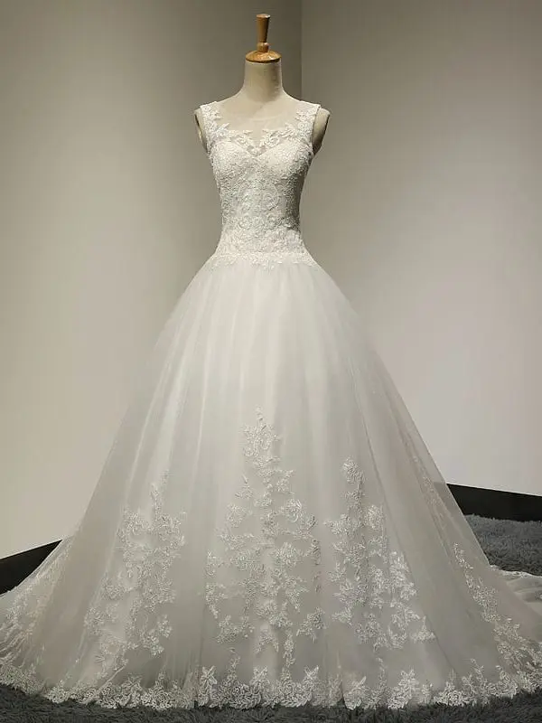 Vintage Lace Princess Wedding Dress