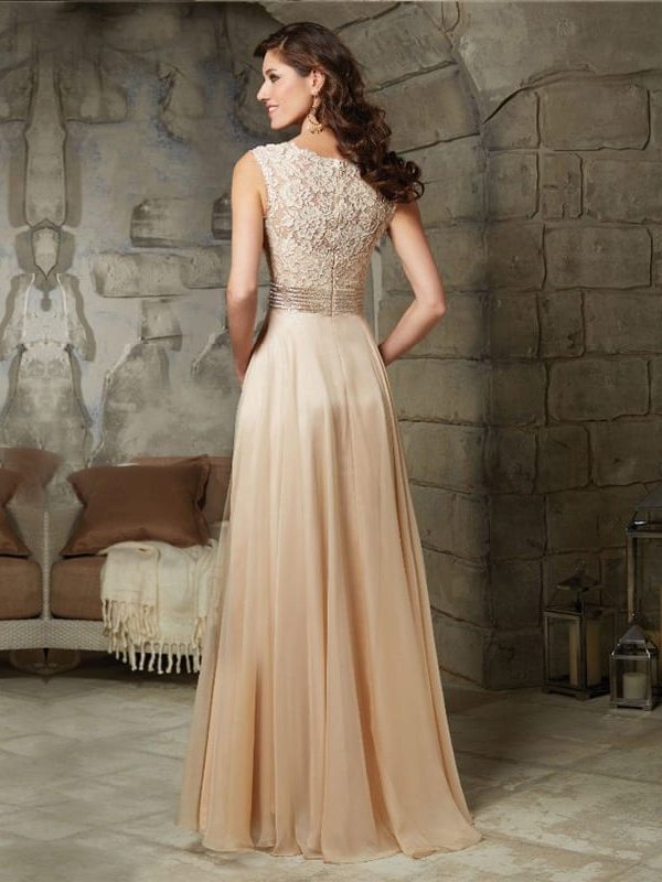 V-neck Lace Chiffon Long Bridesmaid Dress