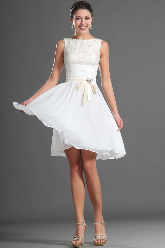 Knee Length Modest White Chiffon Lace Short Bridesmaid Dress 9256