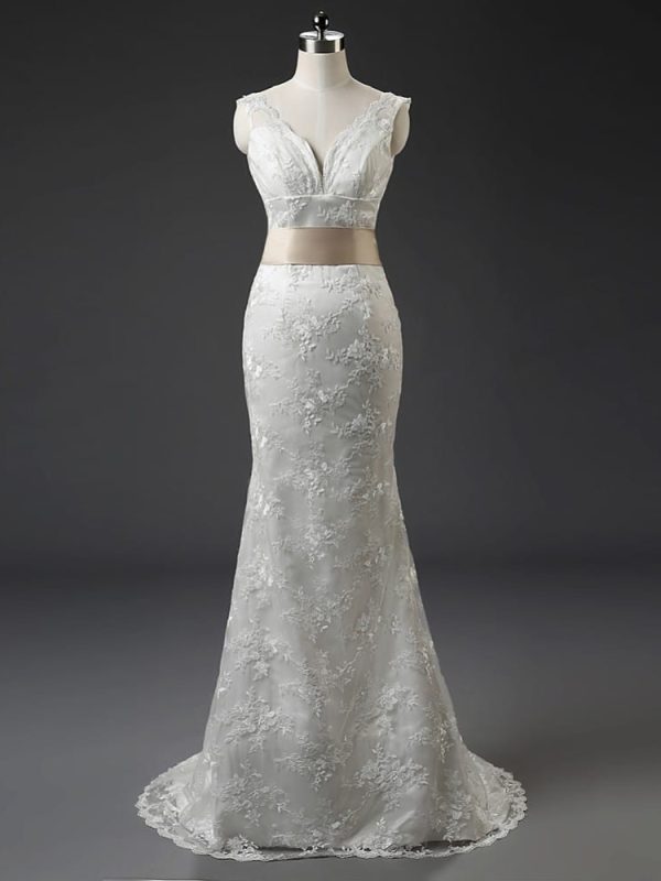 Elegant V-Neck Long Lace Wedding Dress With Belt in Wedding dresses