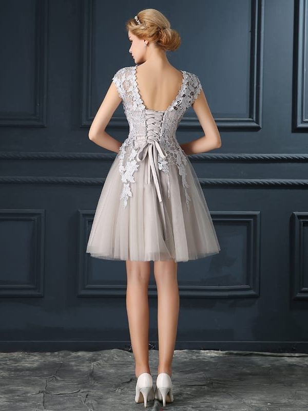 Elegant A-line O-neck Short Lace Evening Dress