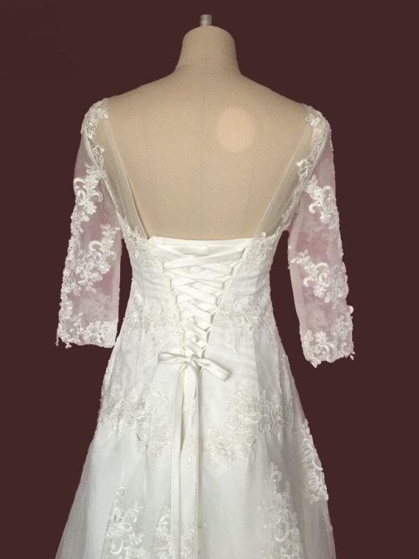 quarter sleeve lace wedding dress