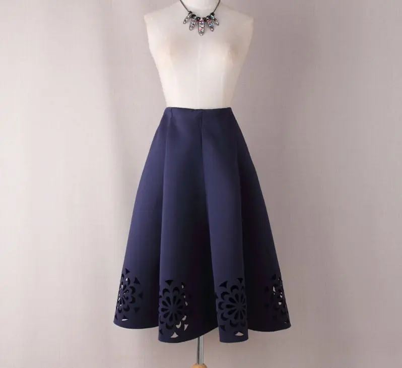 Elegant Vintage Floral Crochet High Waist A-line Zipper Midi Skirt