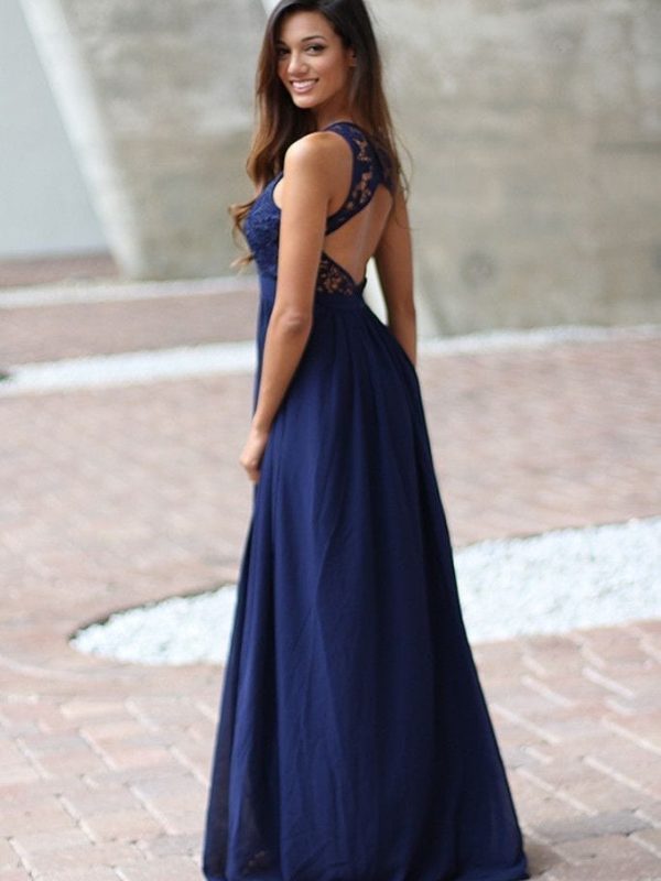 Elegant Navy Blue Crochet Maxi Bridesmaid Dress With Open Back