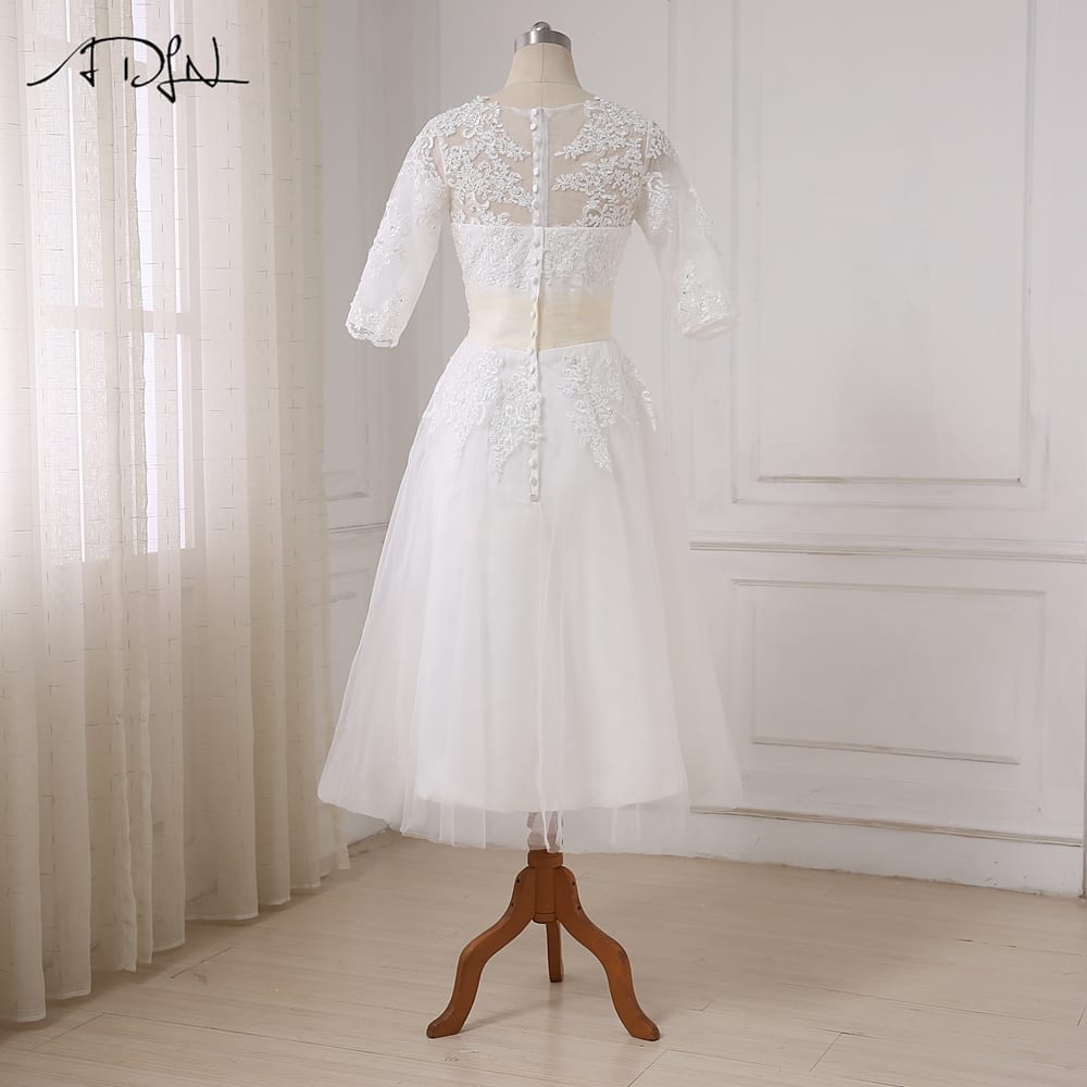 Half Sleeves Tea Length Beaded Applique Tulle Short Wedding Dress