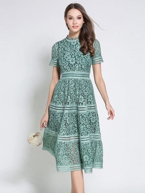 2 Color Hollow Out Lace Beauty Elegant Dress in Dresses