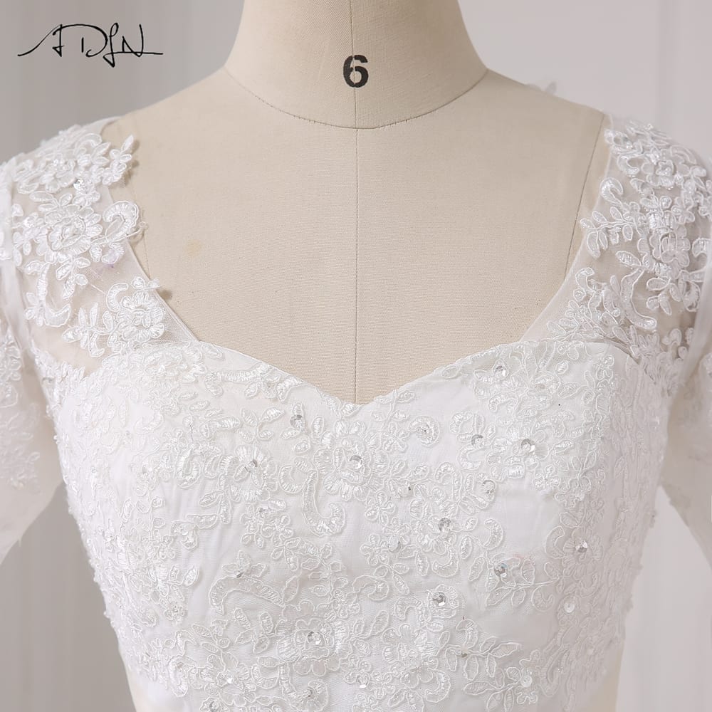 Half Sleeves Tea Length Beaded Applique Tulle Short Wedding Dress