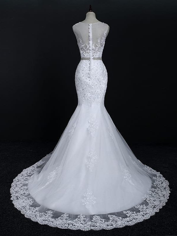 Sleeveless O-neck Lace Crystal Mermaid Wedding Dress