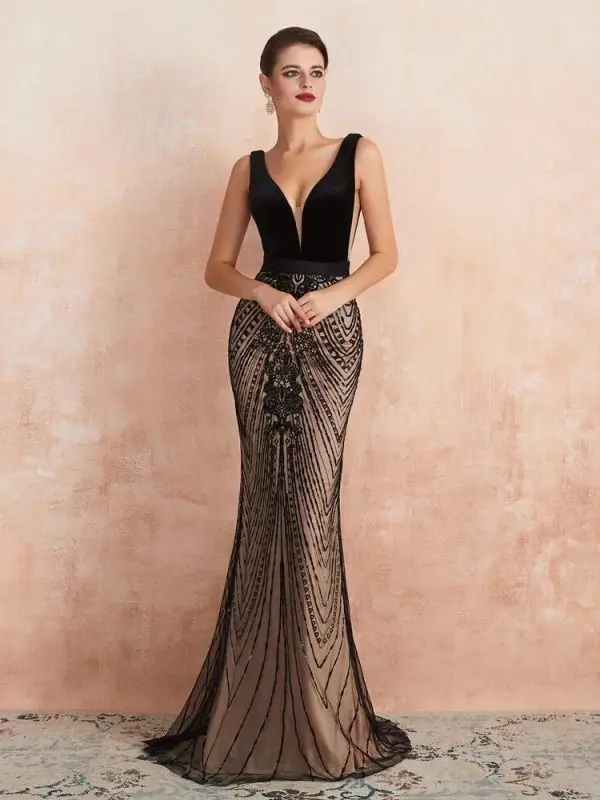Elegant Black Slit Lace See Through Bodycon Long Evening Dress