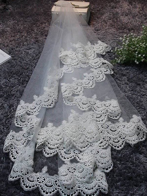Lace Edge 1.5 M Long Wedding Veil Wedding Accessories