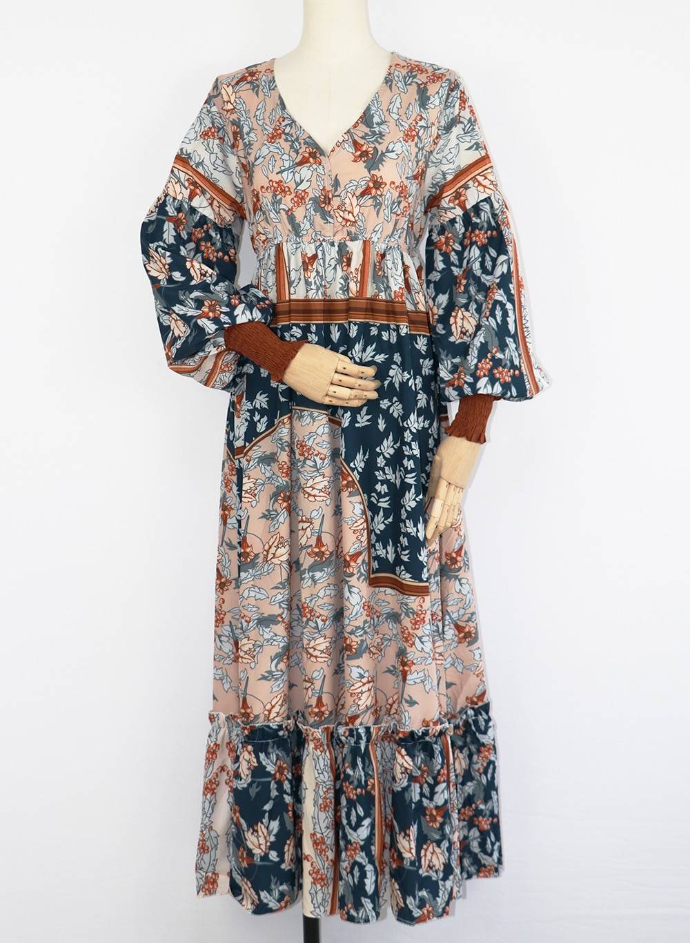 Bohemian Long Sleeve Vintage Ethnic Maxi Long Dress | Uniqistic.com