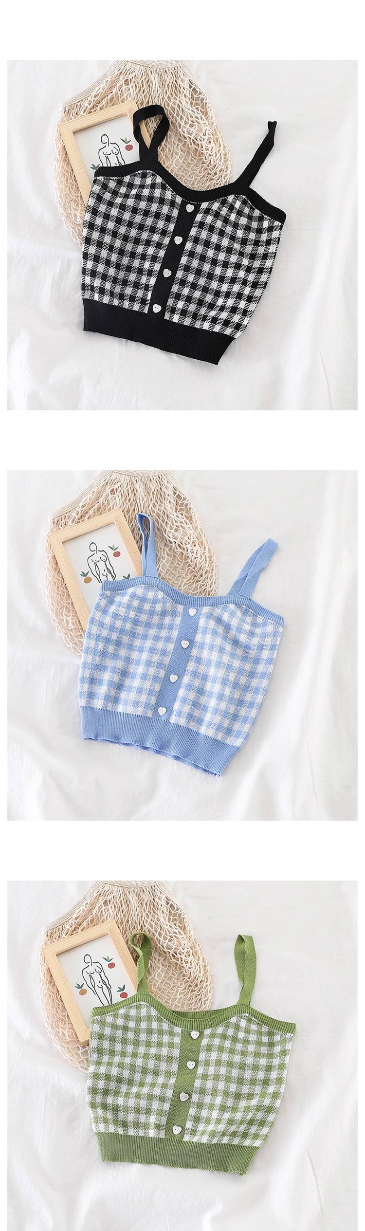 Sleeveless plaid crop top with buttons