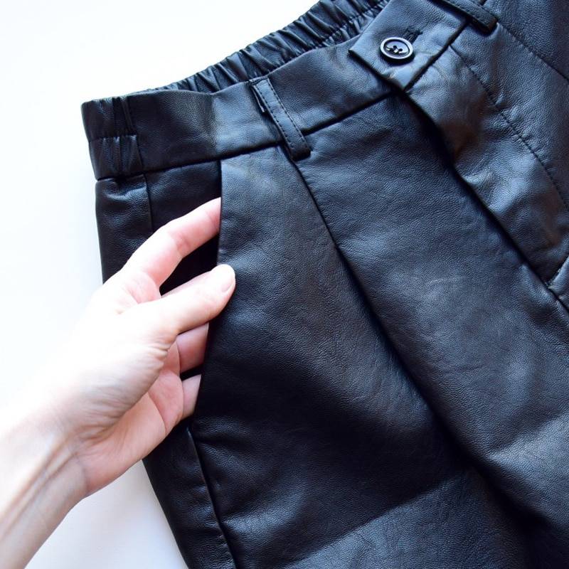 Pu leather elastic waist loose shorts