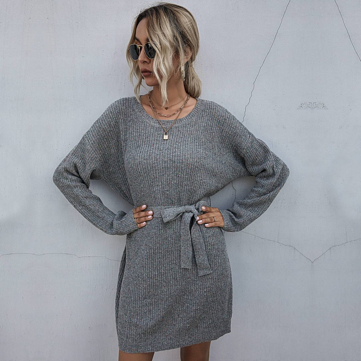 Gray o-neck ribbed long sleeve with belt loose sweater dress