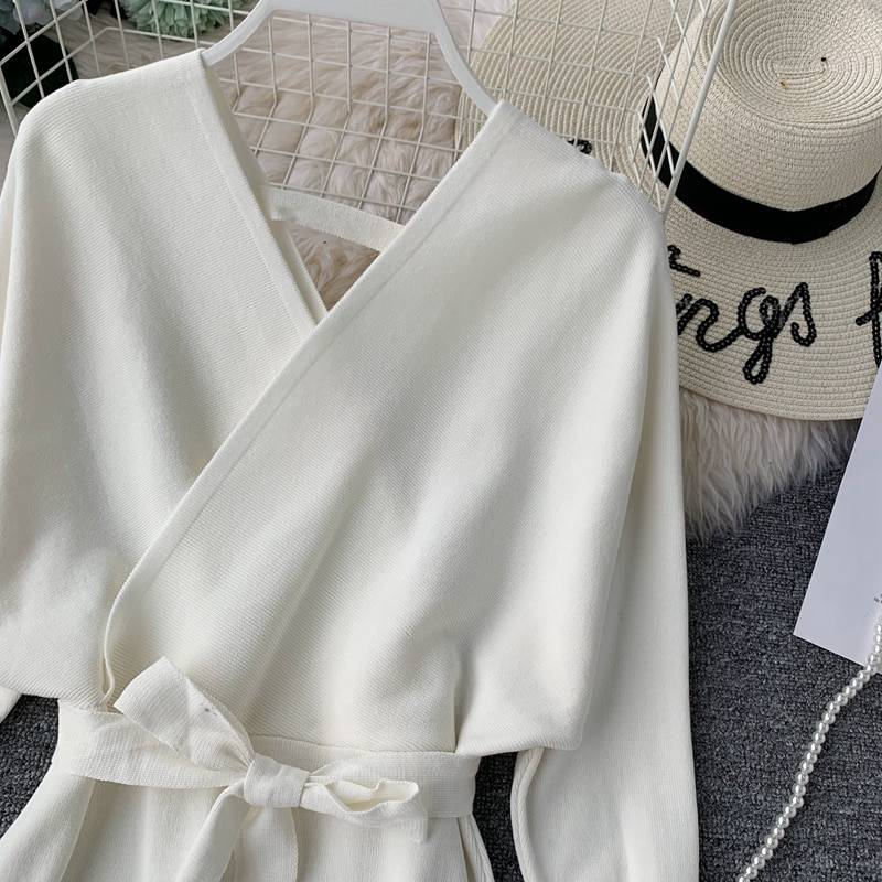 Elegant Batwing Sleeve V Neck Knitted White Office Dress in Dresses