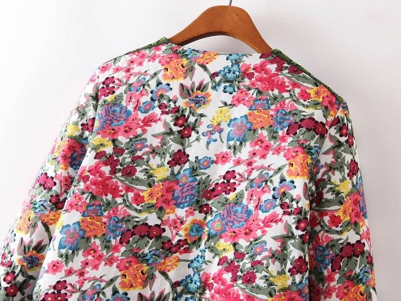 Elegant Flower Embroidery Coat Jacket in Coats & Jackets