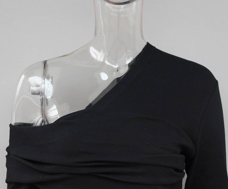 Off shoulder asymmetric long sleeve black top t-shirt