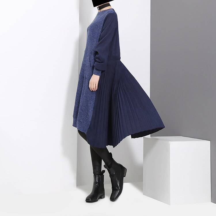 Blue Black Long Sleeve Pocket Loose Patchwork Sweater Midi Dress in Dresses