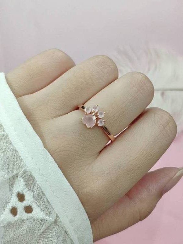 Pink paw rose quartz ring