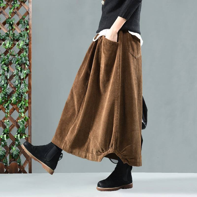 Vintage Elastic Waist A-Line Pleated Skirt in Skirts