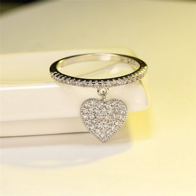 Heart pendant white zircon ring