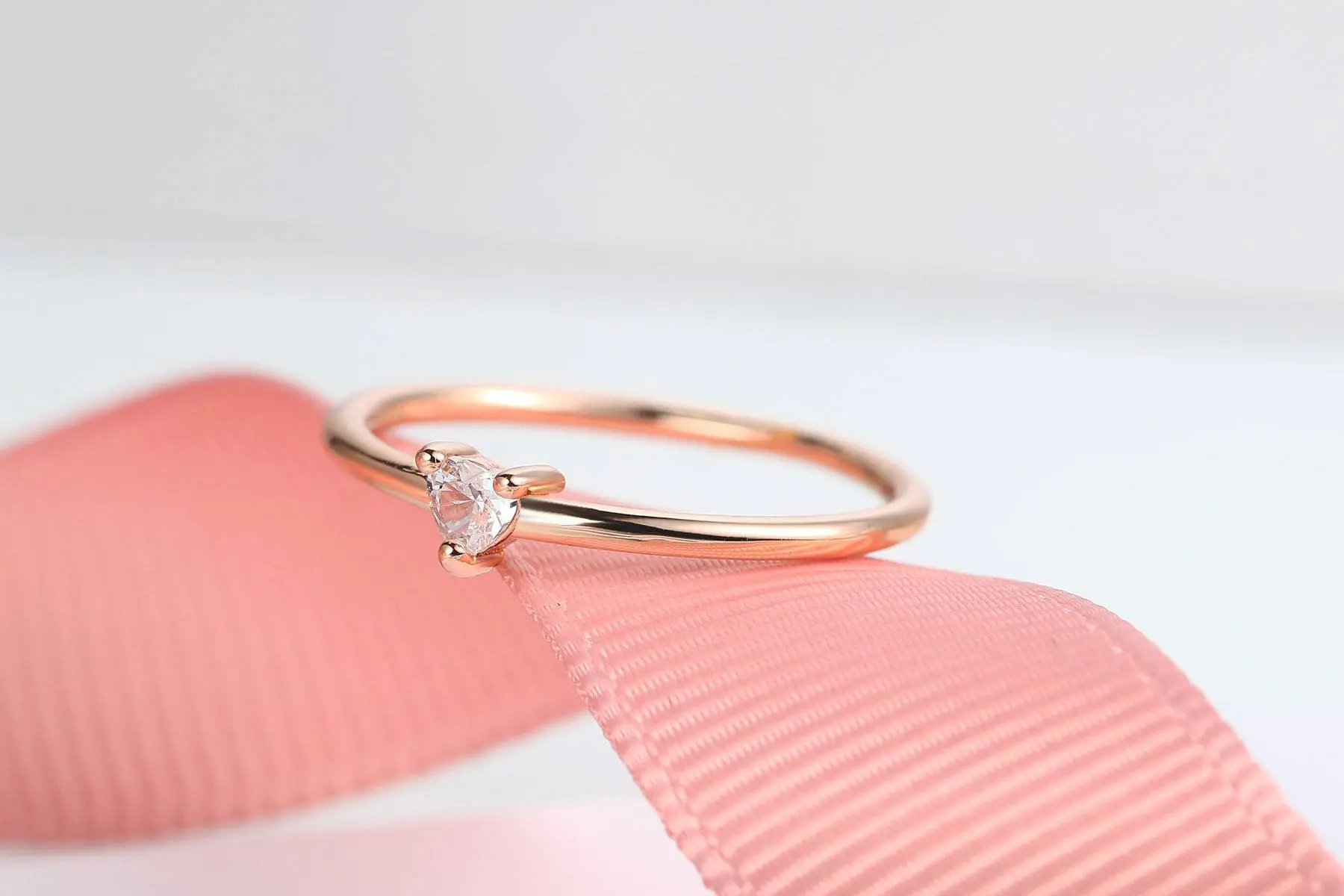 Little heart shaped gold color zircon ring