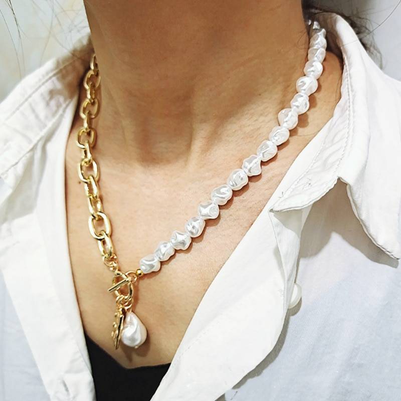 Vintage Baroque Irregular Pearl Lock Chains Necklace in Necklaces