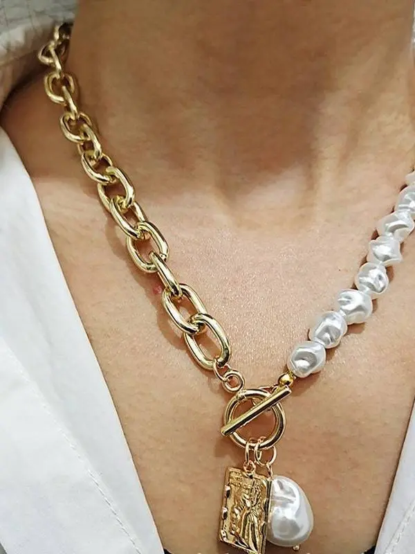 Vintage baroque irregular pearl lock chains necklace
