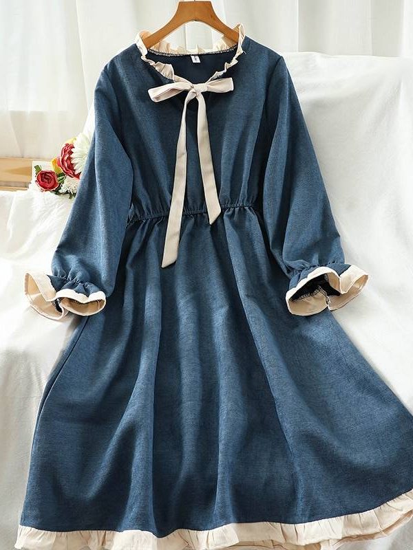 Vintage Long Sleeve Ruffle Dress in Dresses
