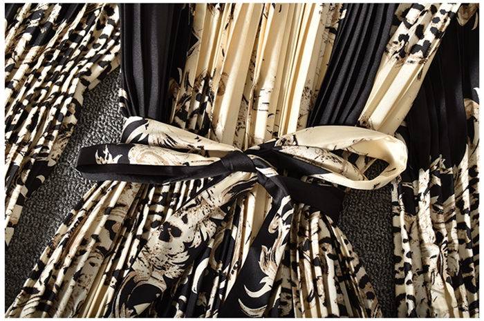 Elegant Vintage Full Sleeve Loose A-Line Printed Leopard Pleated Dress in Dresses