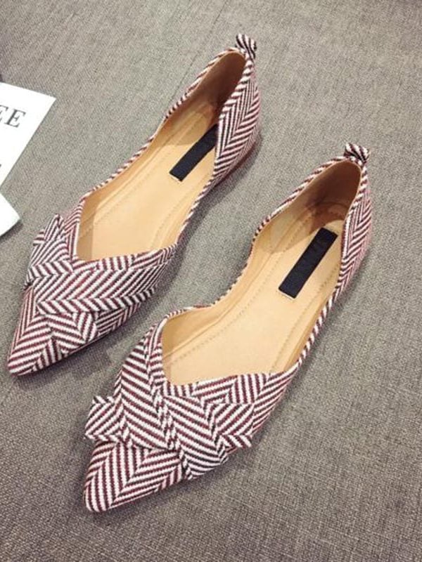 Elegant pointed toe slip-on flats boat shoes