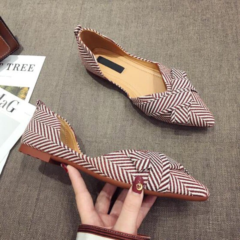 Elegant Pointed Toe Slip-On Flats Boat Shoes in Flats