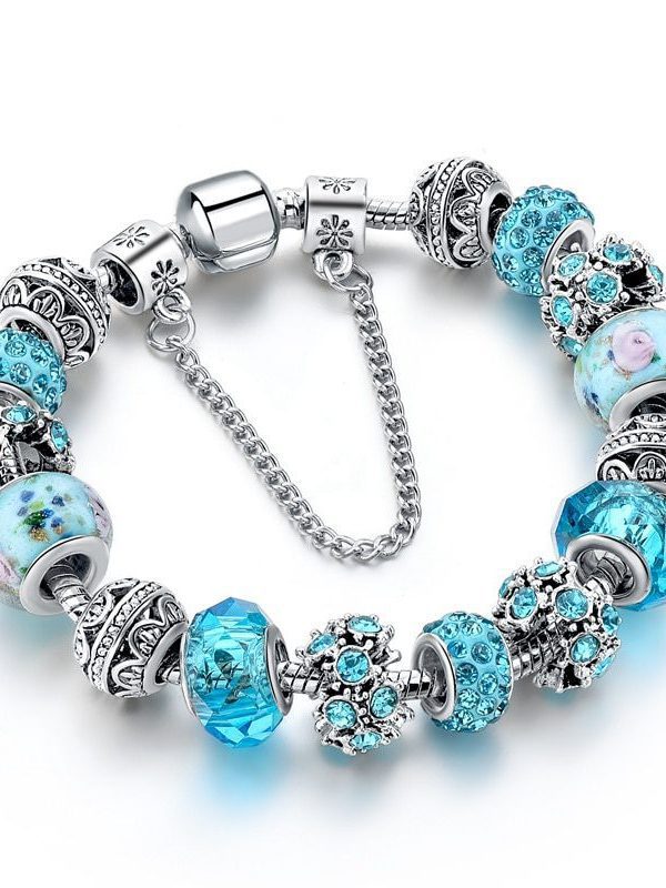 Trendy Blue Flower Bead Bracelet in Bracelet & Anklets