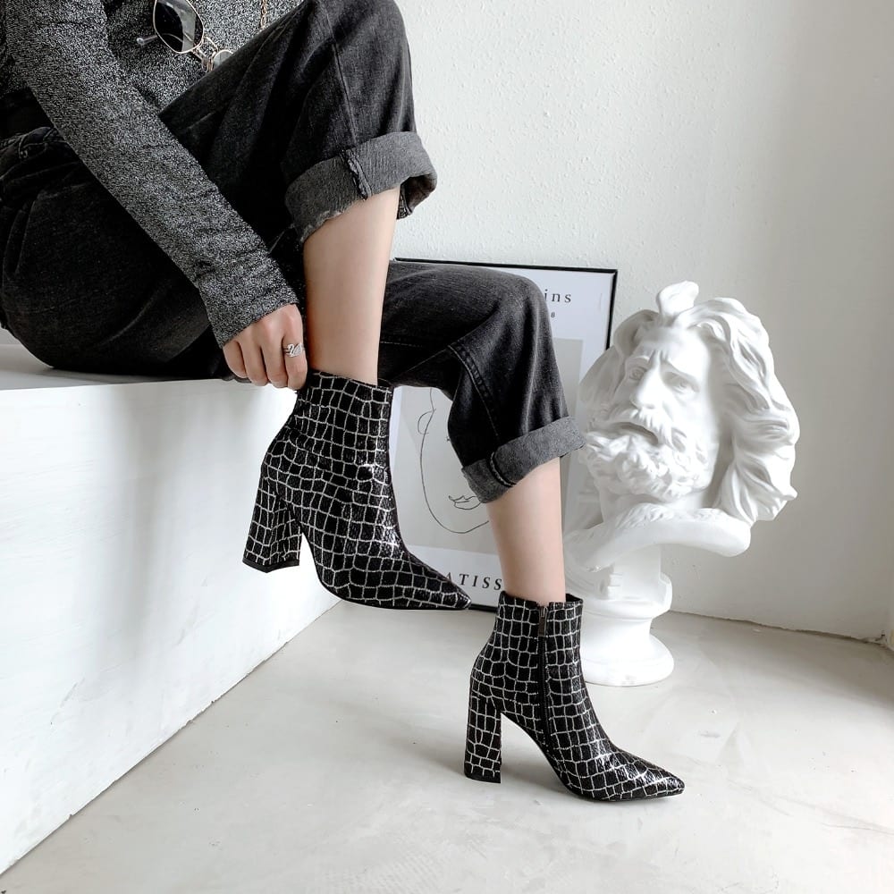 Snake pointed toe high heels ankle boots