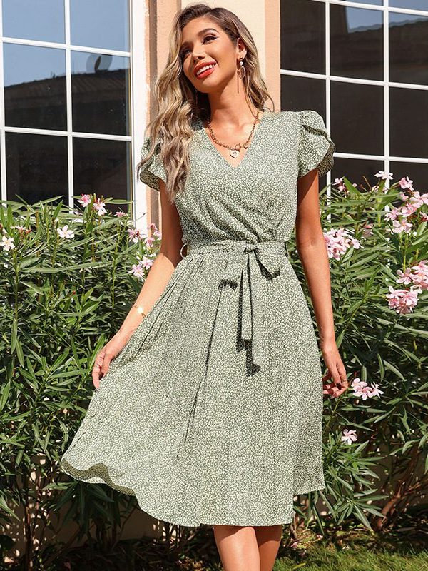 Printed Green Pleated V-neck Dress - Dresses - Uniqistic.com