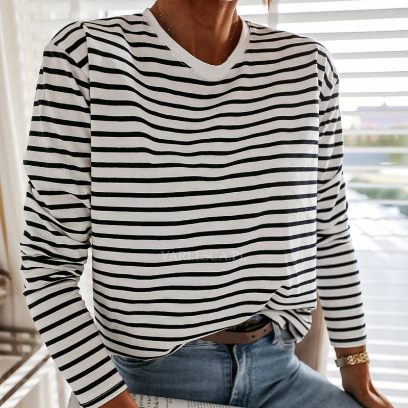 Black And White Stripes O Neck Casual Long Sleeve Loose Pullover in Hoodies & Sweatshirts