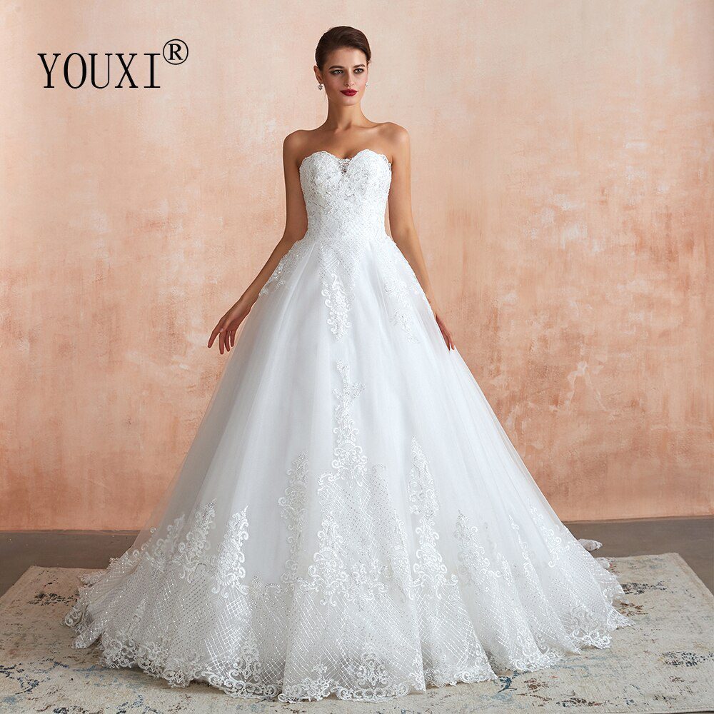 Sweetheart Tulle Appliques Sparkle Lace Wedding Dress in Wedding dresses
