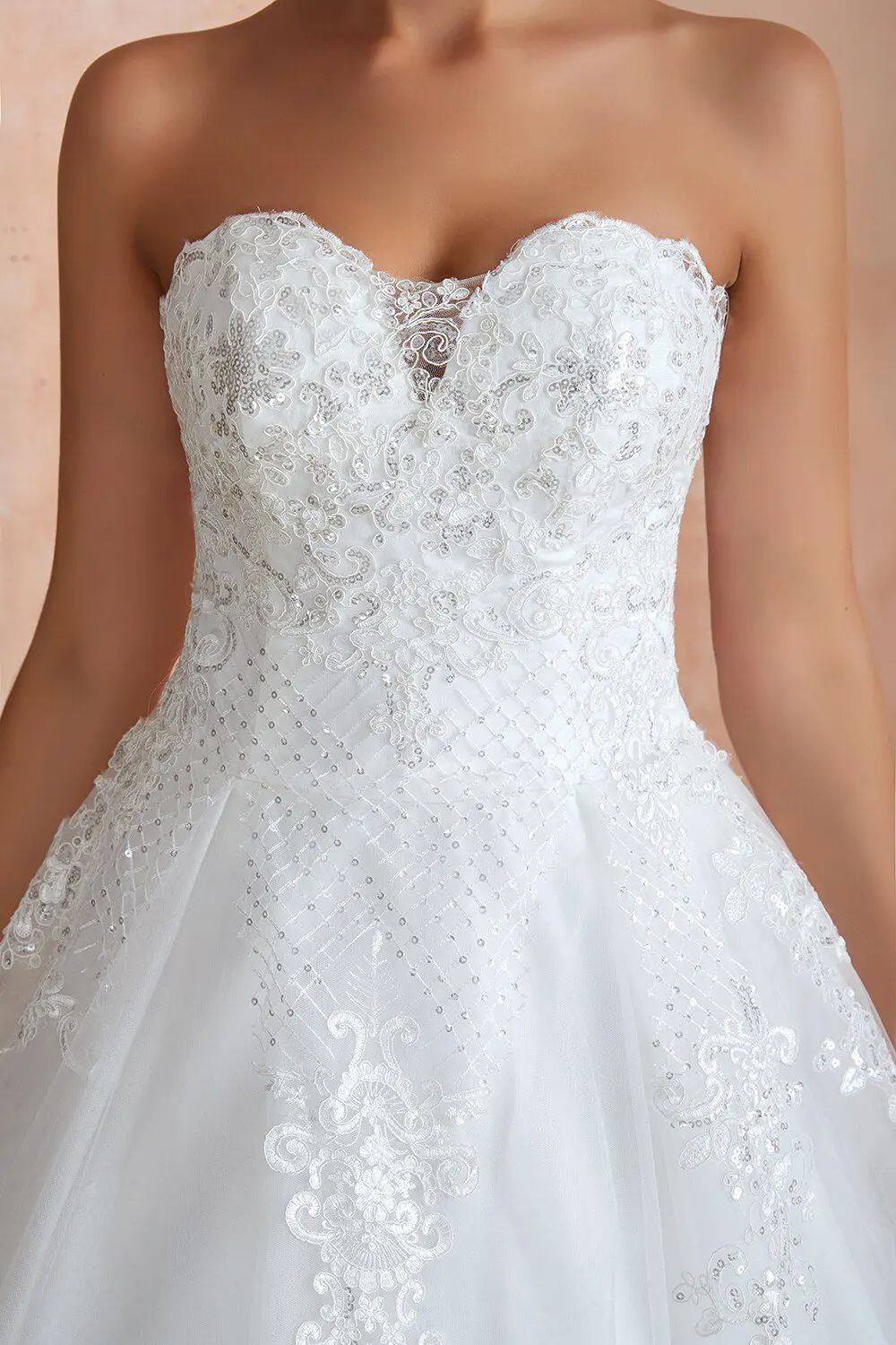 Sweetheart tulle appliques sparkle lace wedding dress