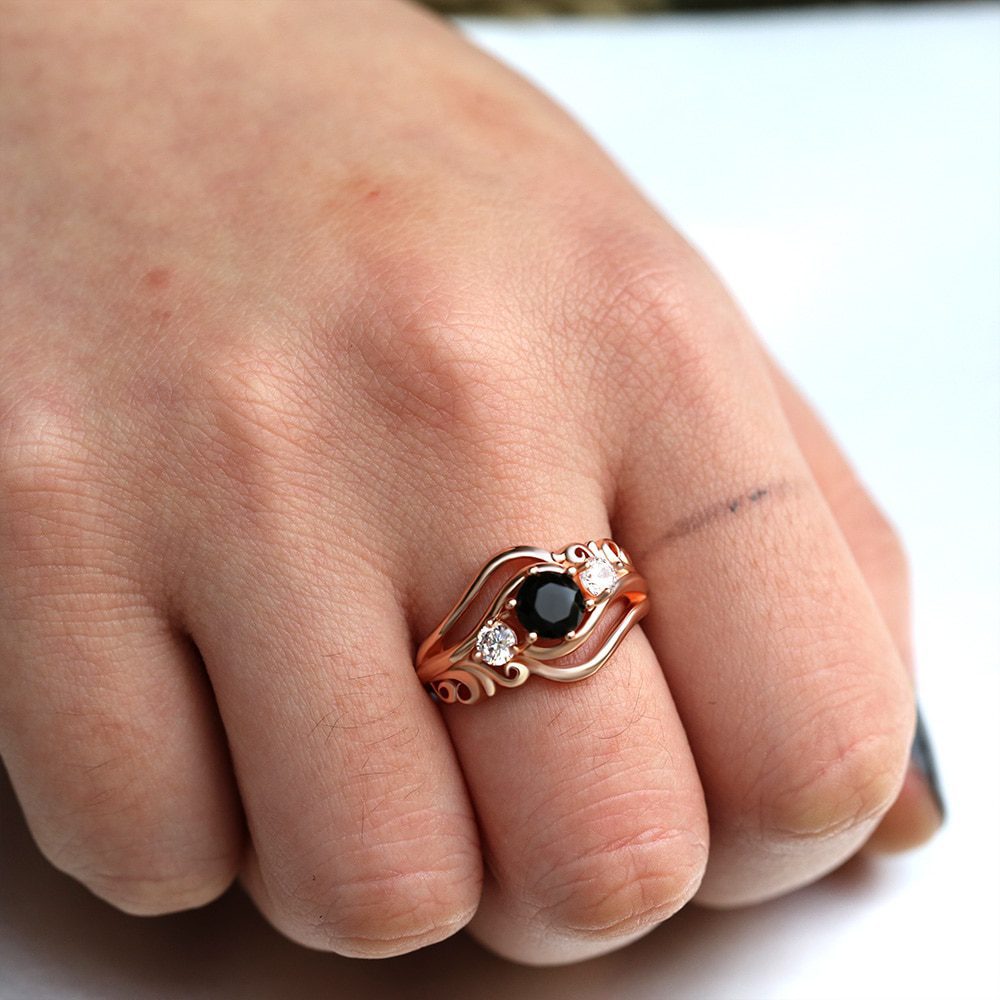 Unique Black Stone Prong Setting Twist Band Rose Gold Engagement Ring in Rings