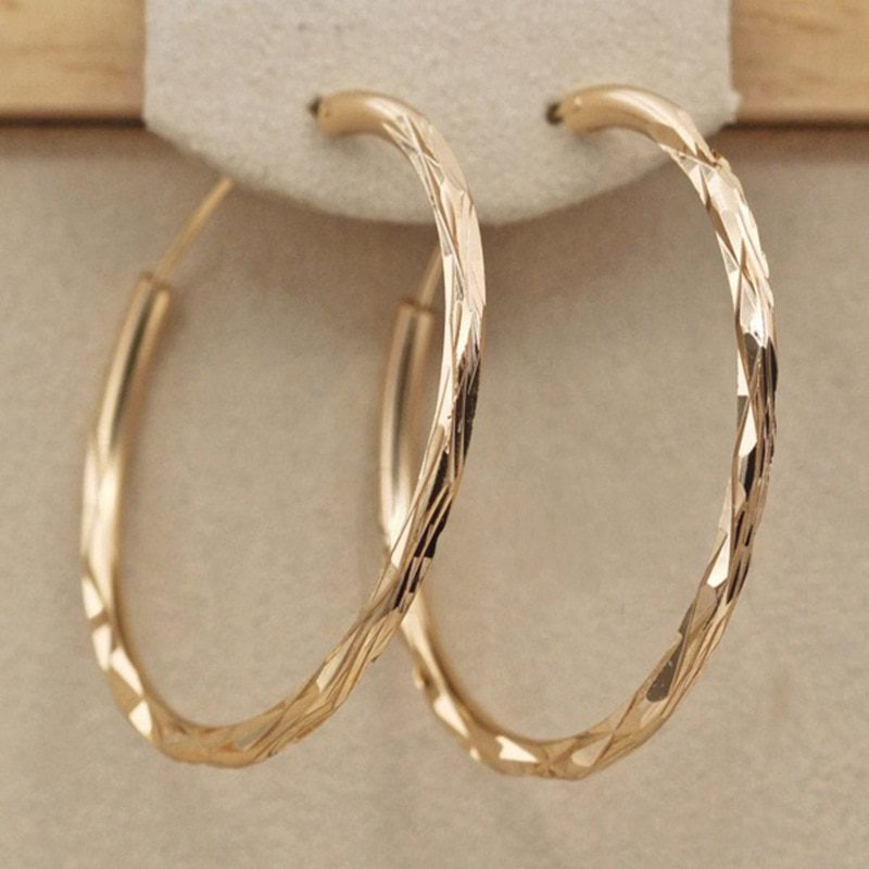 Gold Color Geometric Pattern Classic Simple Hoop Earring in Earrings