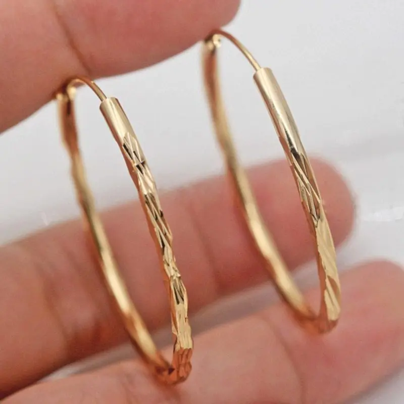 Gold Color Geometric Pattern Classic Simple Hoop Earring in Earrings