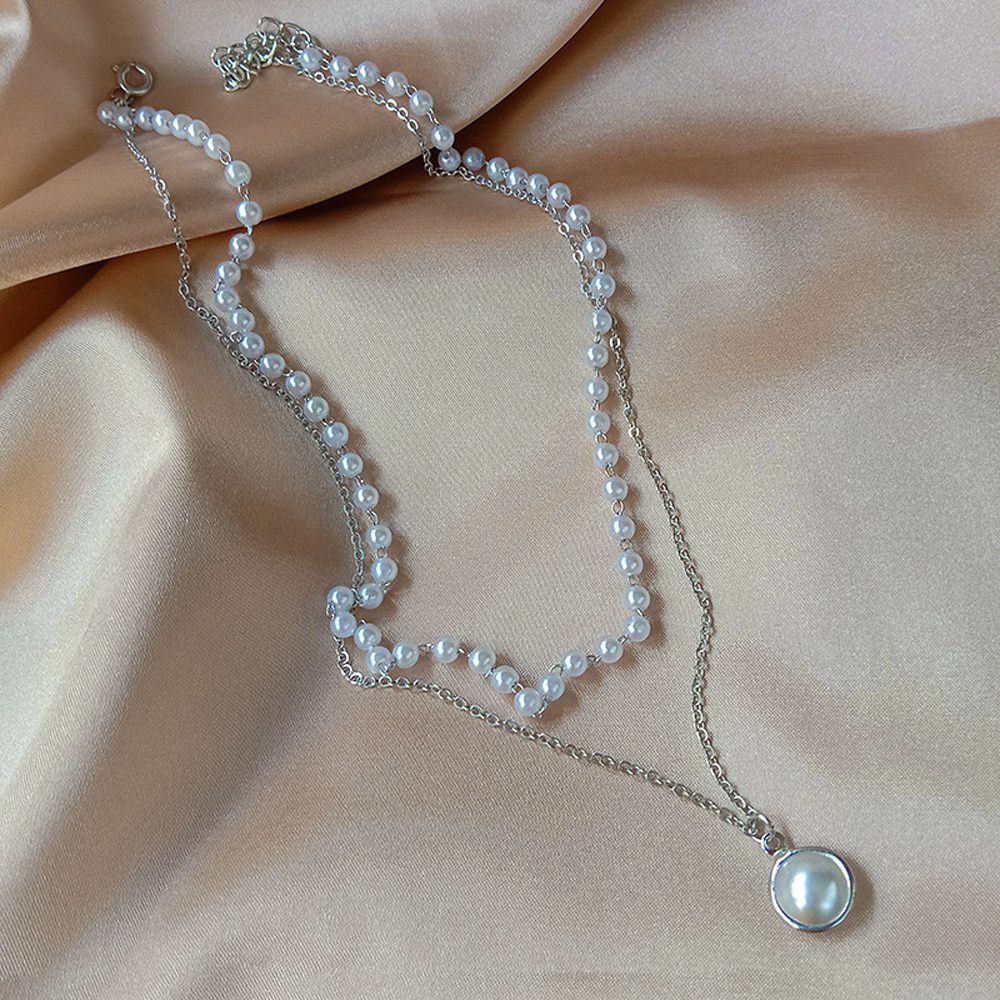 Beads Neck Chain Pearl Choker Necklace in Necklaces