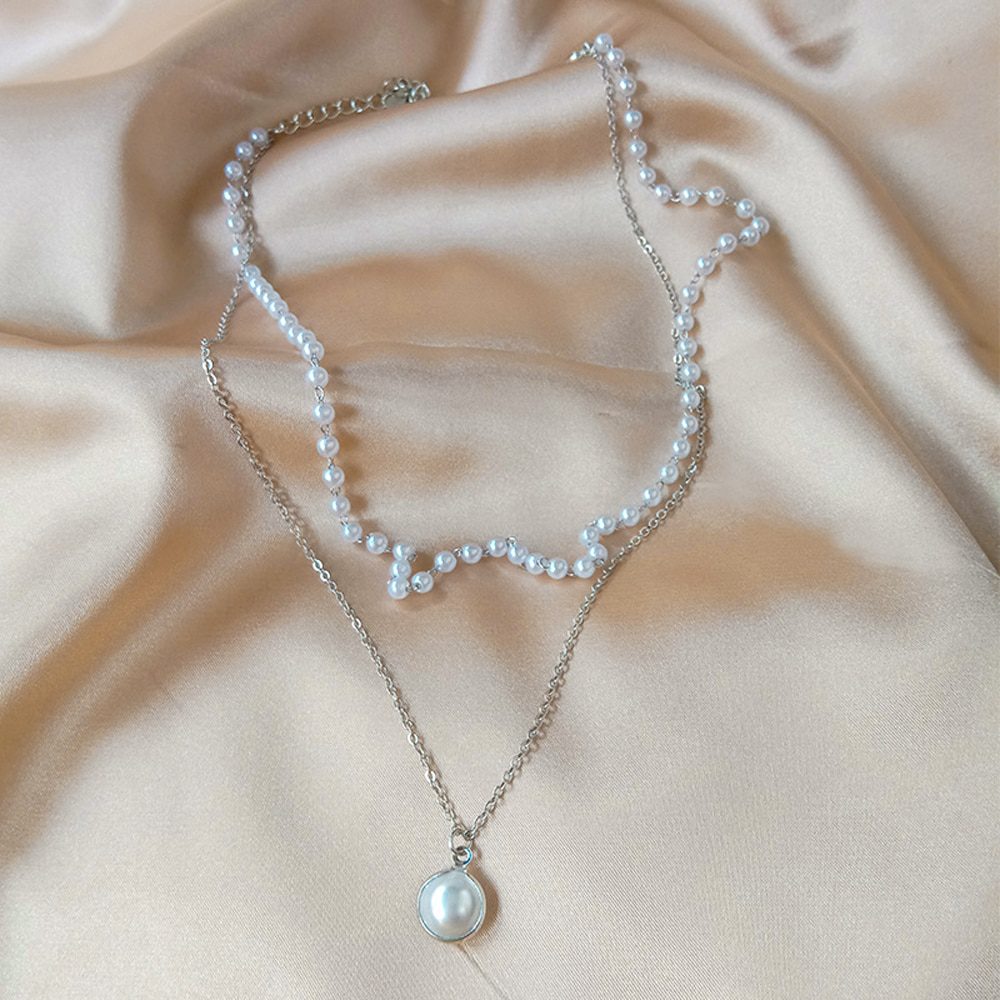 Double Layer Chain Pendant Pearl Choker Necklace in Necklaces