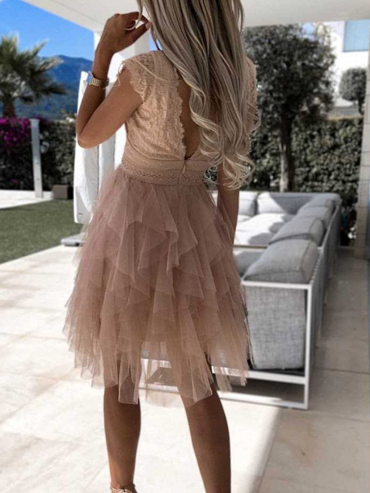 Deep V-Neck Sleeveless Lace Pleated Dress in Dresses