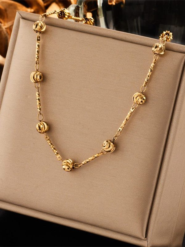 Spherical Splicing Charms Thick Chain Choker Necklace in Necklaces