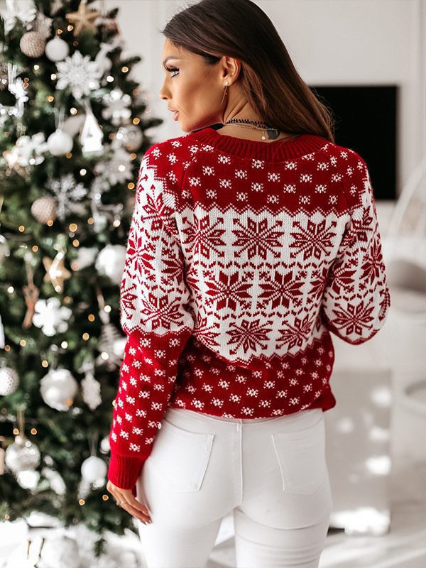 Christmas Snowflake Long Sleeve Round Neck Knitted Pullover Sweater in Sweaters