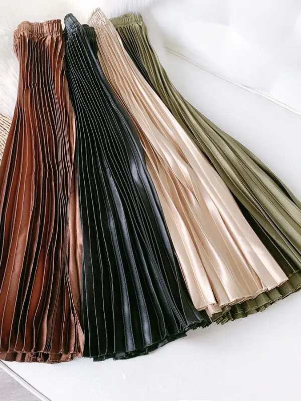 High Waist Satin Metallic Pleated Skirt in Skirts