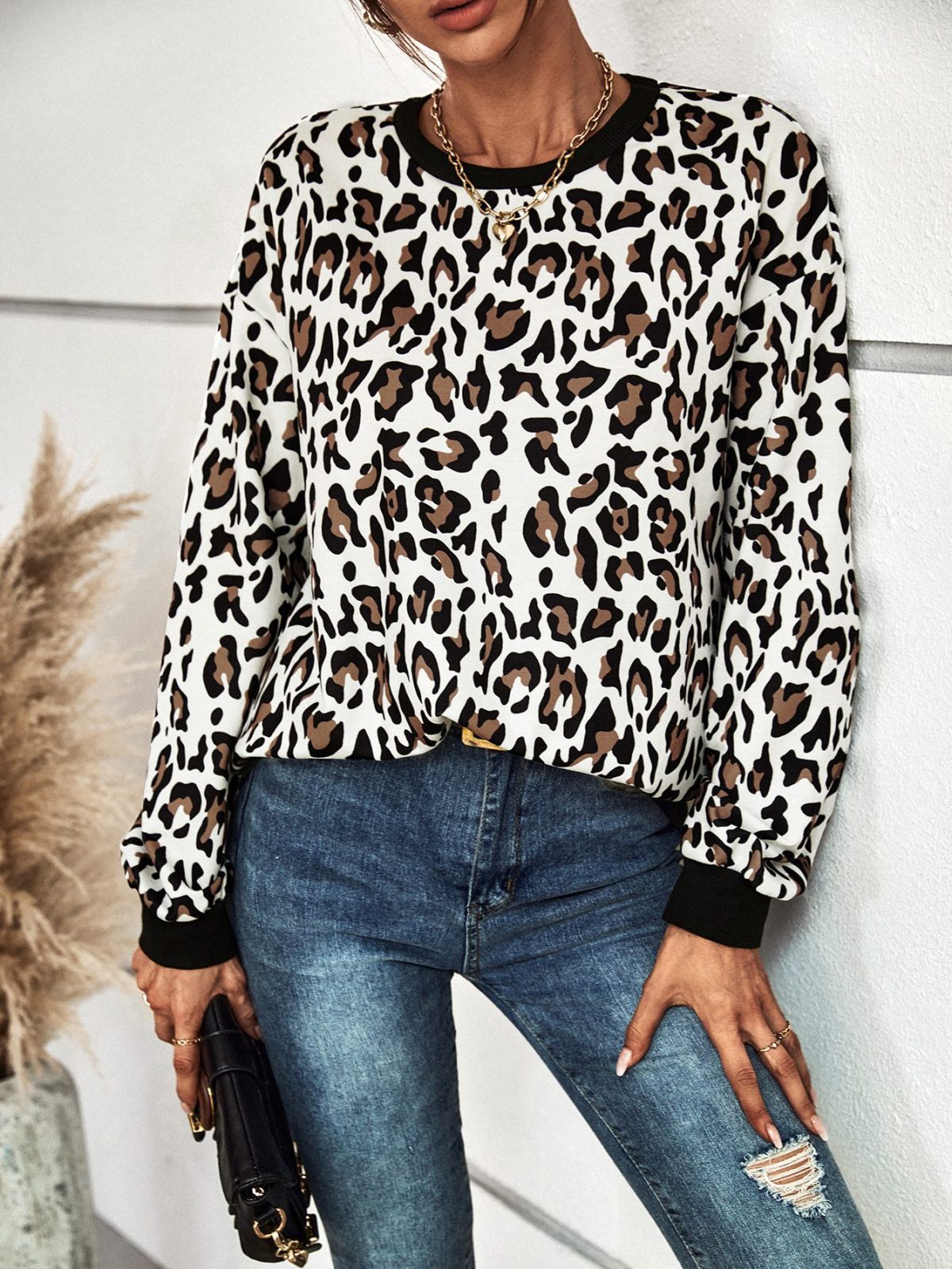 Leopard Print Long Sleeve Casual Sweatshirt - Hoodies & Sweatshirts - Uniqistic.com