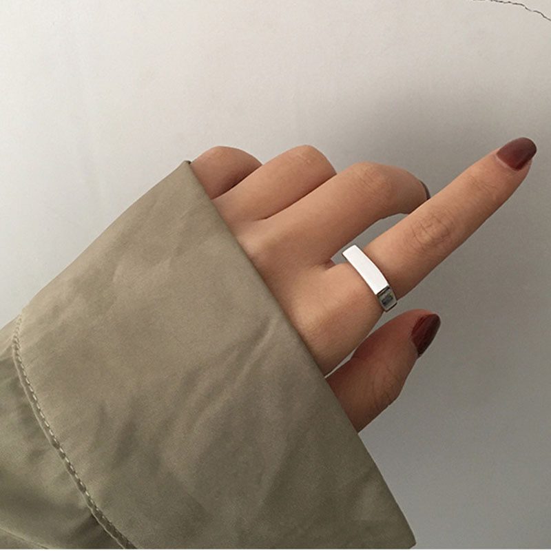 Minimalist Silver Finger Ring in Rings