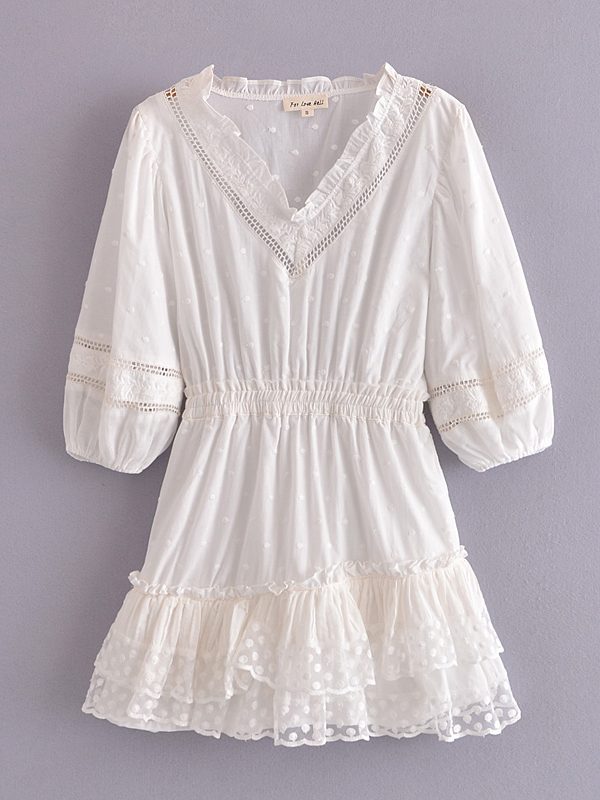 Elegant Slim-Fit Machine Eyelet Embroidery Layer-By-Layer Stitching Five-Quarter Sleeve Tiered Dress in Dresses